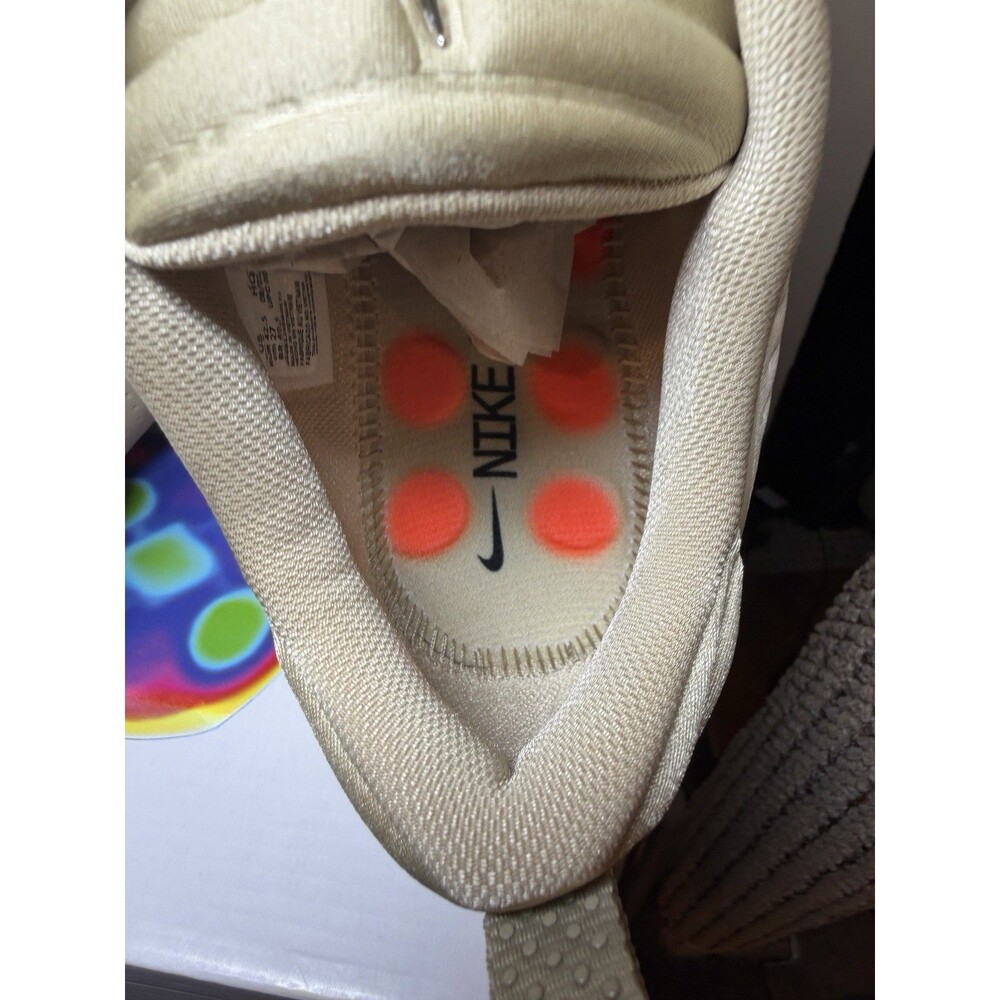 Nike Mind 002 Light Khaki Hyper Crimson Men’s Size 9 Sneakers HQ4308-200 New - Picture 10 of 16